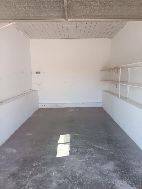 2 Bedroom Property for Sale in Albertinia Western Cape